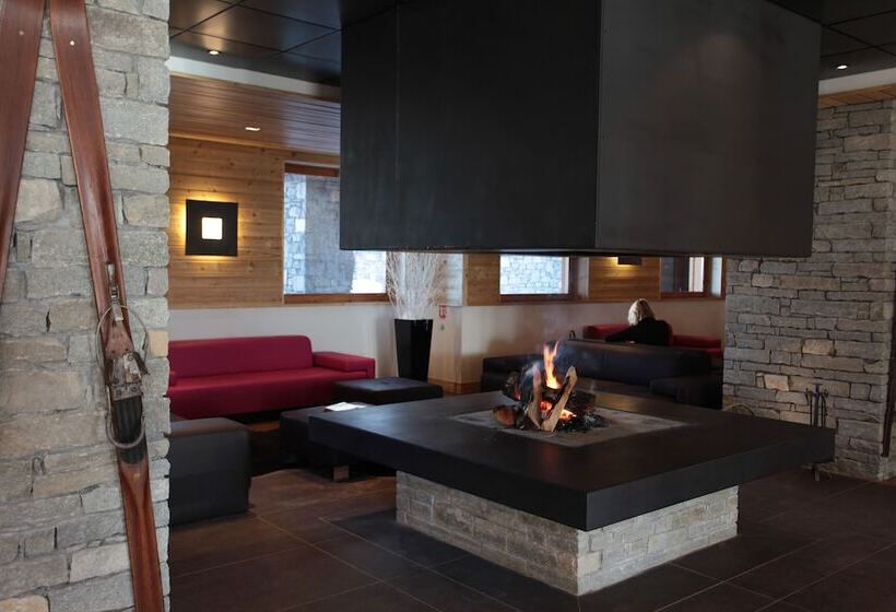 هتل Le Chalet Du Mont Vallon Spa Resort