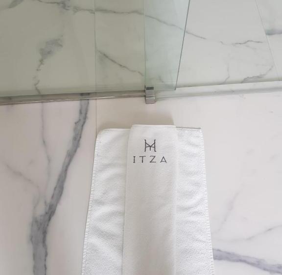 Itza Hotel Boutique Internacional