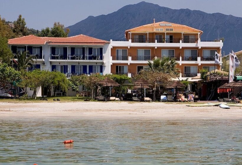 Grand Nefeli Resort