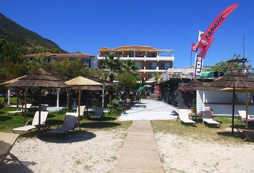 Grand Nefeli Resort