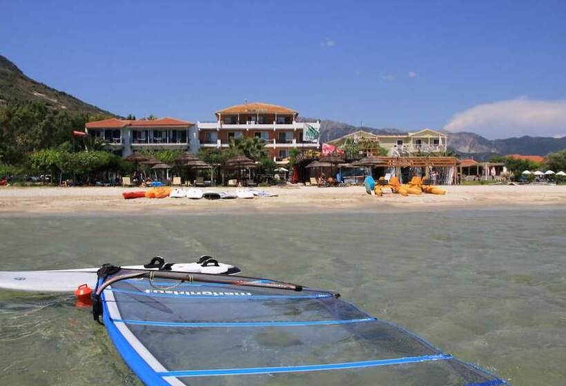 Grand Nefeli Resort