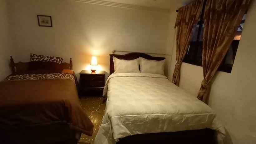 פנסיון Villa Del Rosario Hostal