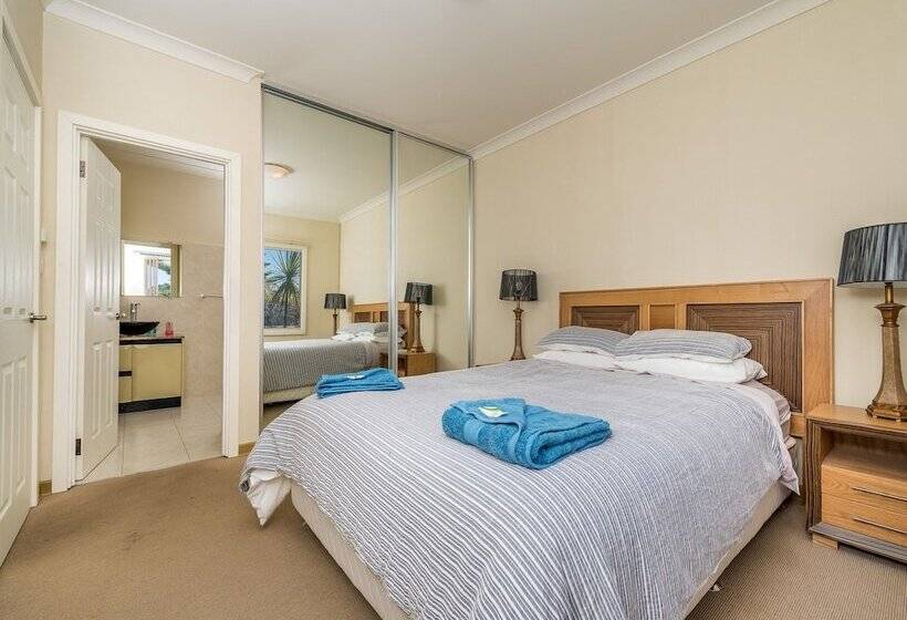 Seafront Unit 49