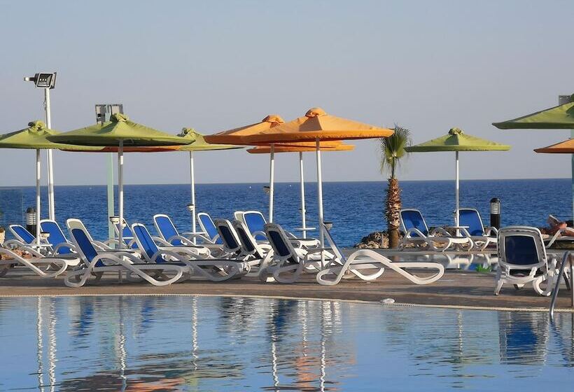 هتل Aktea Beach Village
