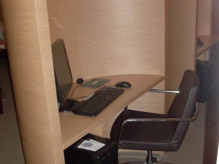 ホテル Albergo Fornaci