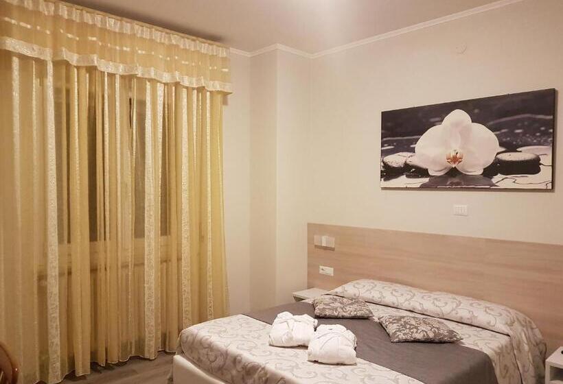 فندق Albergo Paradiso