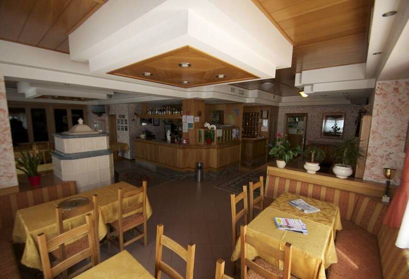 בית מלון כפרי Albergo Sciatori