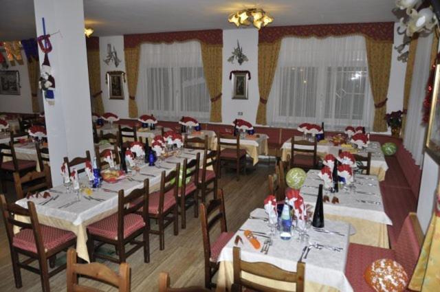 בית מלון כפרי Albergo Sciatori