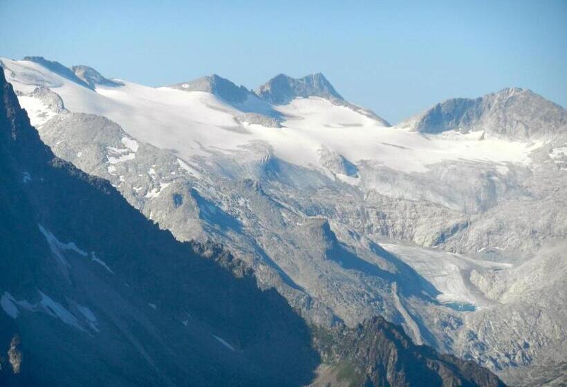 בית מלון כפרי Albergo Sciatori