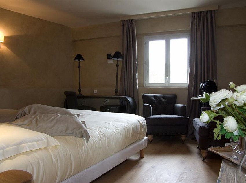 Отель Charme & Business Hôtel Lyon