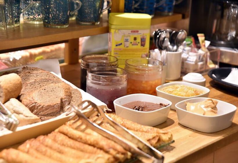 Fotos del hotel Elanaz:  28