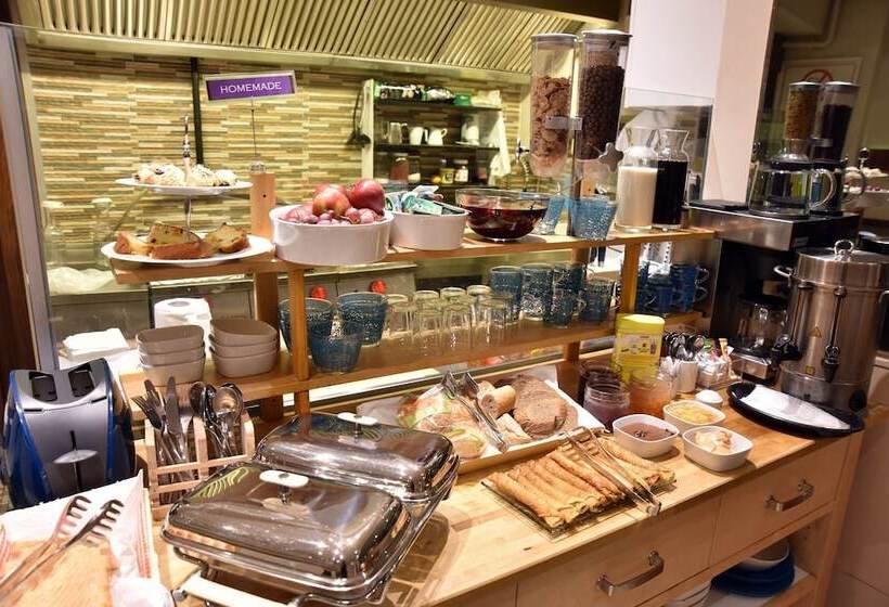 Fotos del hotel Elanaz:  34