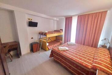 Hg Hotel Italia