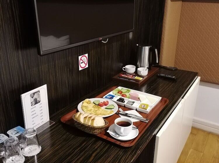 Fotos del hotel Ottopera:  47