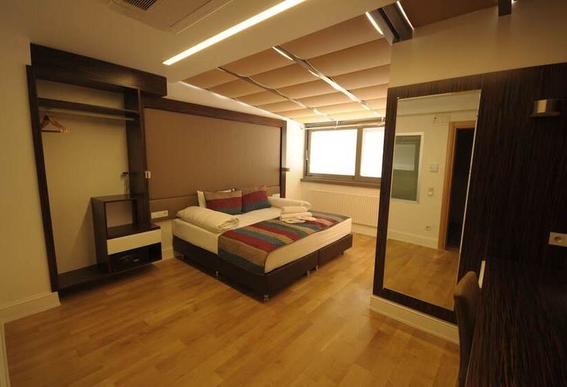 Fotos del hotel Ottopera:  10