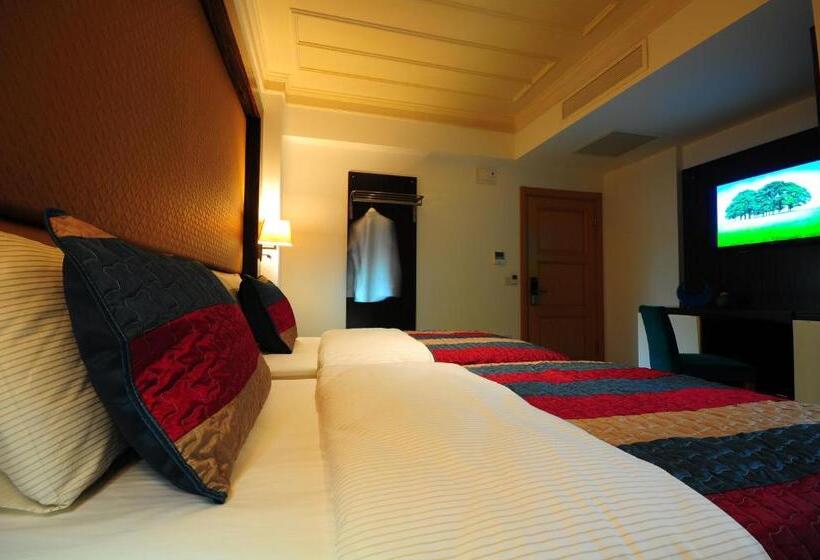 Fotos del hotel Ottopera:  9