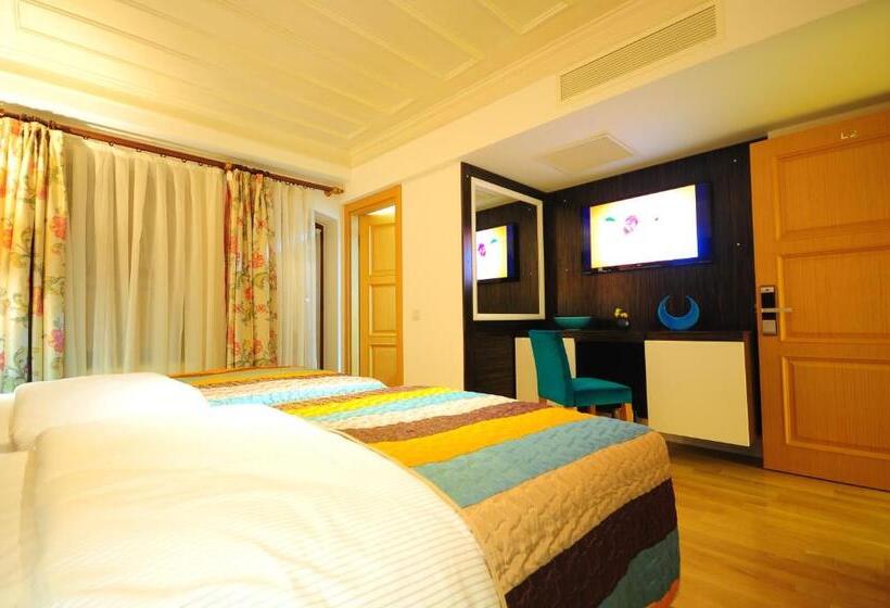 Fotos del hotel Ottopera:  8