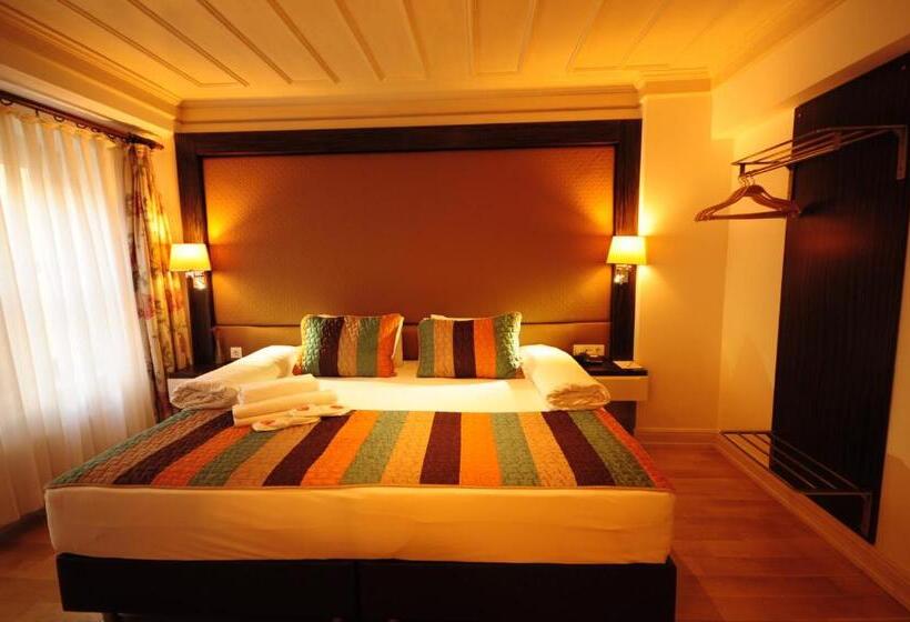 Fotos del hotel Ottopera:  11