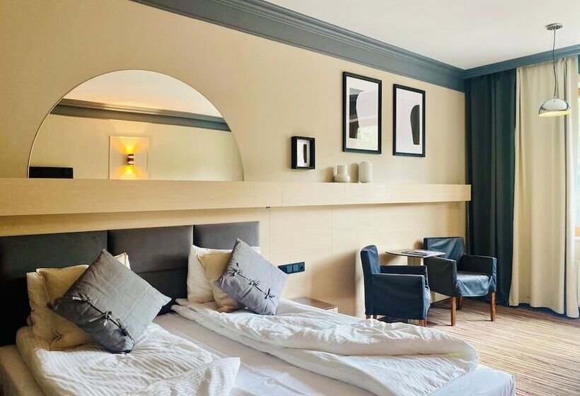 هتل Natura Residence Business & Spa