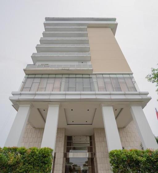 Fotos del hotel Santika Jemursari:  30