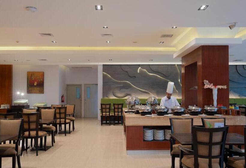 Fotos del hotel Santika Jemursari:  17