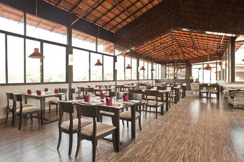 هتل Sukhmantra Resort