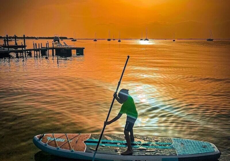 Sunset Cove Beach Resort