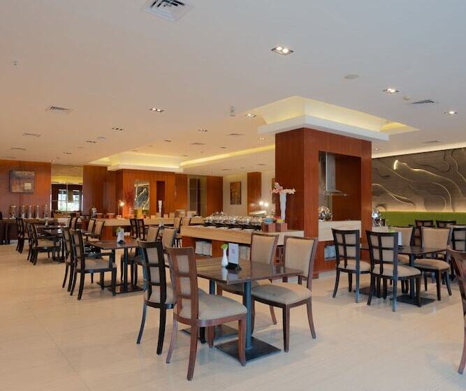 Fotos del hotel Santika Jemursari:  86