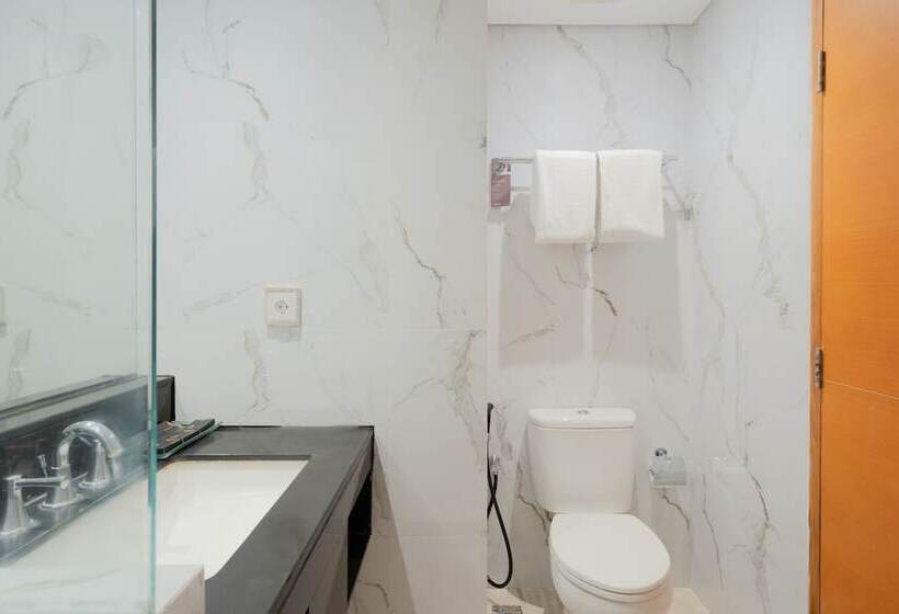 Fotos del hotel Santika Jemursari:  9