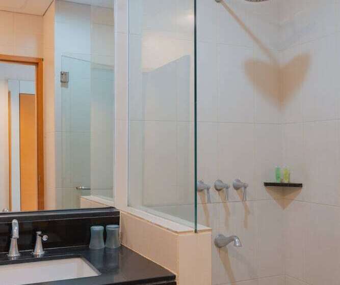 Fotos del hotel Santika Jemursari:  56