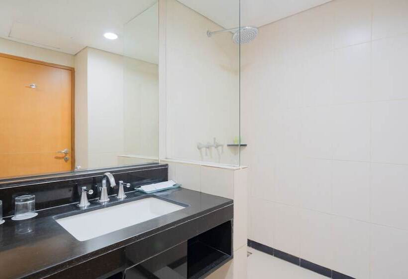 Fotos del hotel Santika Jemursari:  34