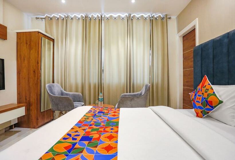 Fabhotel Kings Inn