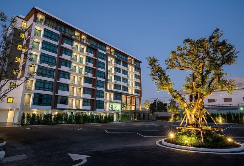 Orion Hotel & Residence Bangna