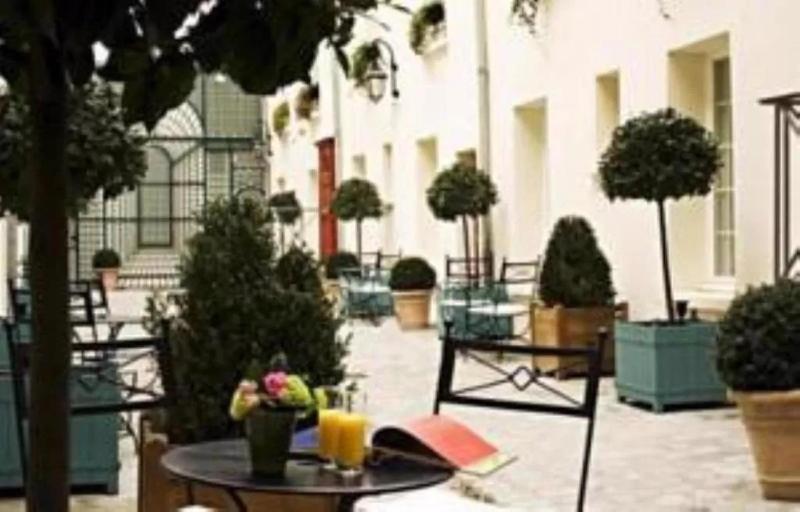 Fotos del hotel Suites Unic Renoir Saint-germain:  41