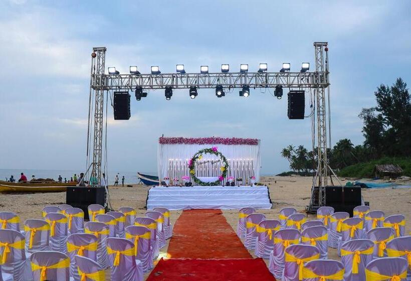 فندق Samant Beach Resort