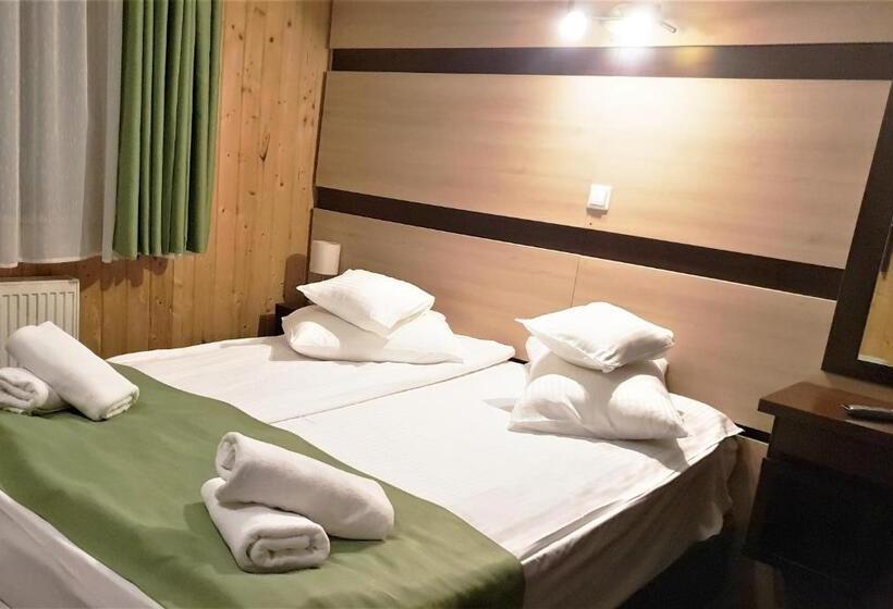 Traveland Boutique Resort Poiana Brasov