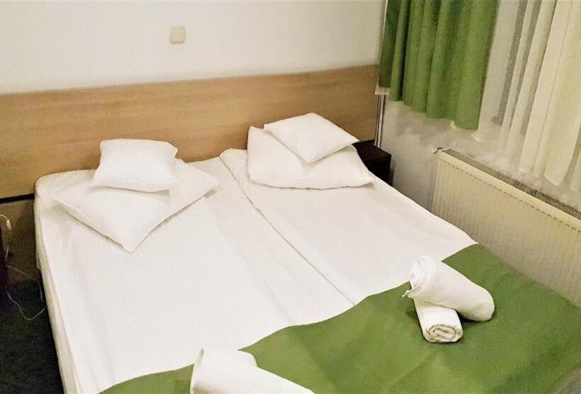Traveland Boutique Resort Poiana Brasov