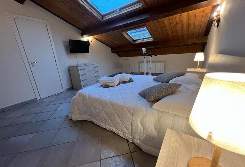 تختخواب و صبحانه Il Palazzo Luxury Home & Event