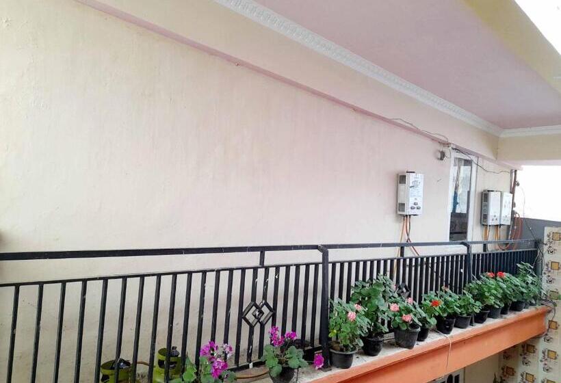 בית מלון כפרי Shinta Syariah Homestay Dieng Redpartner