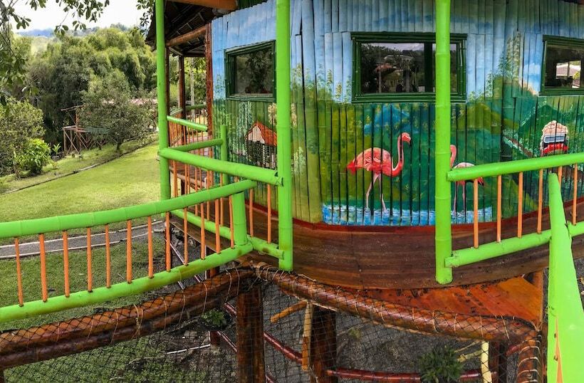 ペンション Room In Lodge   Tree House Finca La Floresta Verde