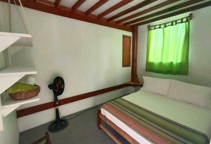 تختخواب و صبحانه Quatro Palos