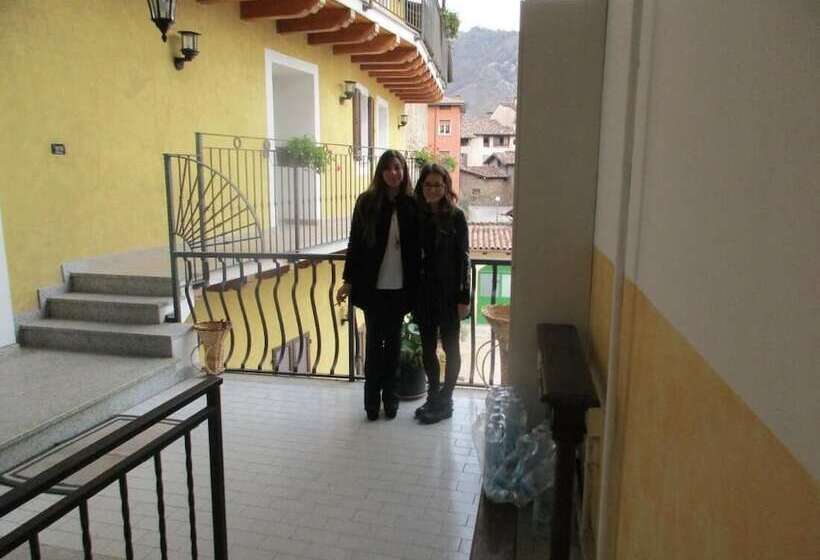 ベッドアンドブレックファースト Room In Apartment Agriturismo Rocca Dei Marchesi