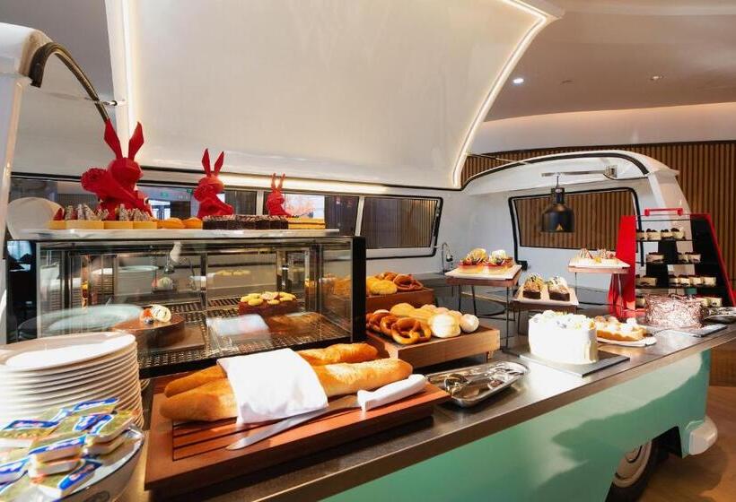 ホテル Holiday Inn Changchun Jingyue, An Ihg