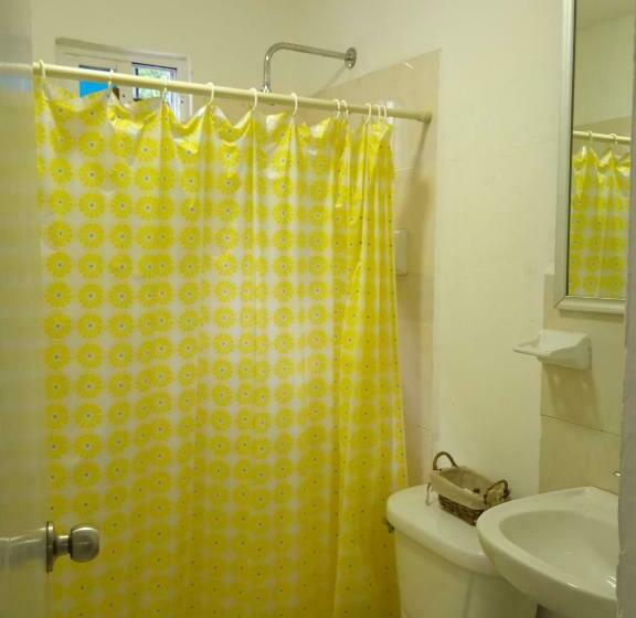 Pension Room In Guest Room Double Room, Private Bathroom, A C, Wifi In The Center Of Cancun