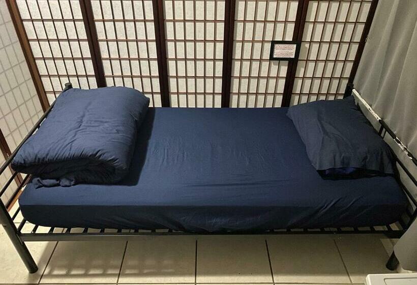 هاستل Private Cubicle   Single Bed   Mixed Shared Dorm   Miami Airport
