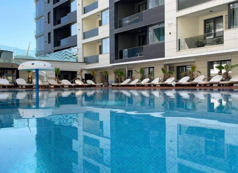 Building Stefan Resort I