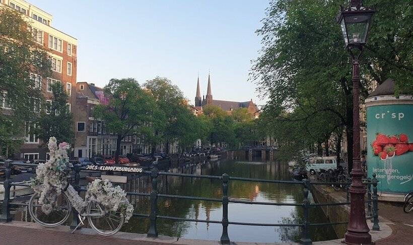 B&b Singel Suites