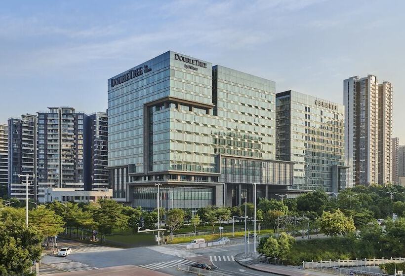 هتل Doubletree By Hilton Shenzhen Airport Residences