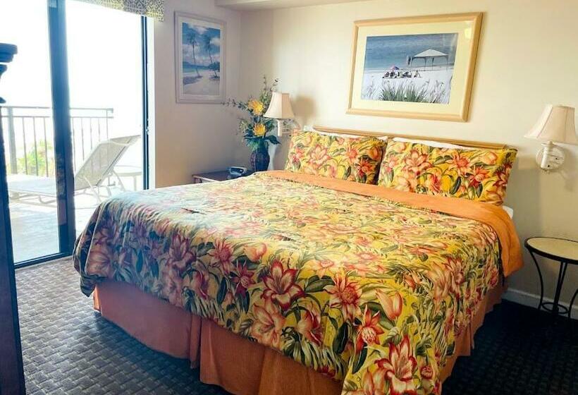 Beachfront Condo Ocean View