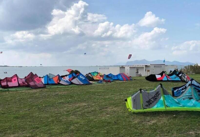 تختخواب و صبحانه Kite Hub Lo Stagnone